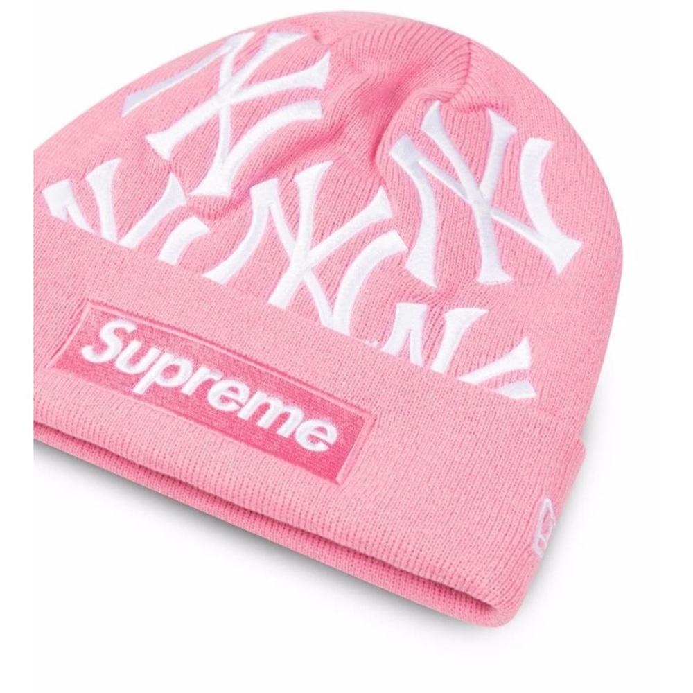 Supreme New York Yankees × New Era Box Logo beanie "FW21"